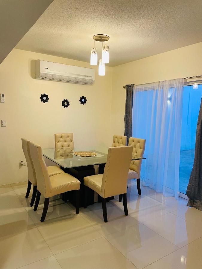 Villa Casa Castano Cd Jrz à Ciudad Juárez Extérieur photo