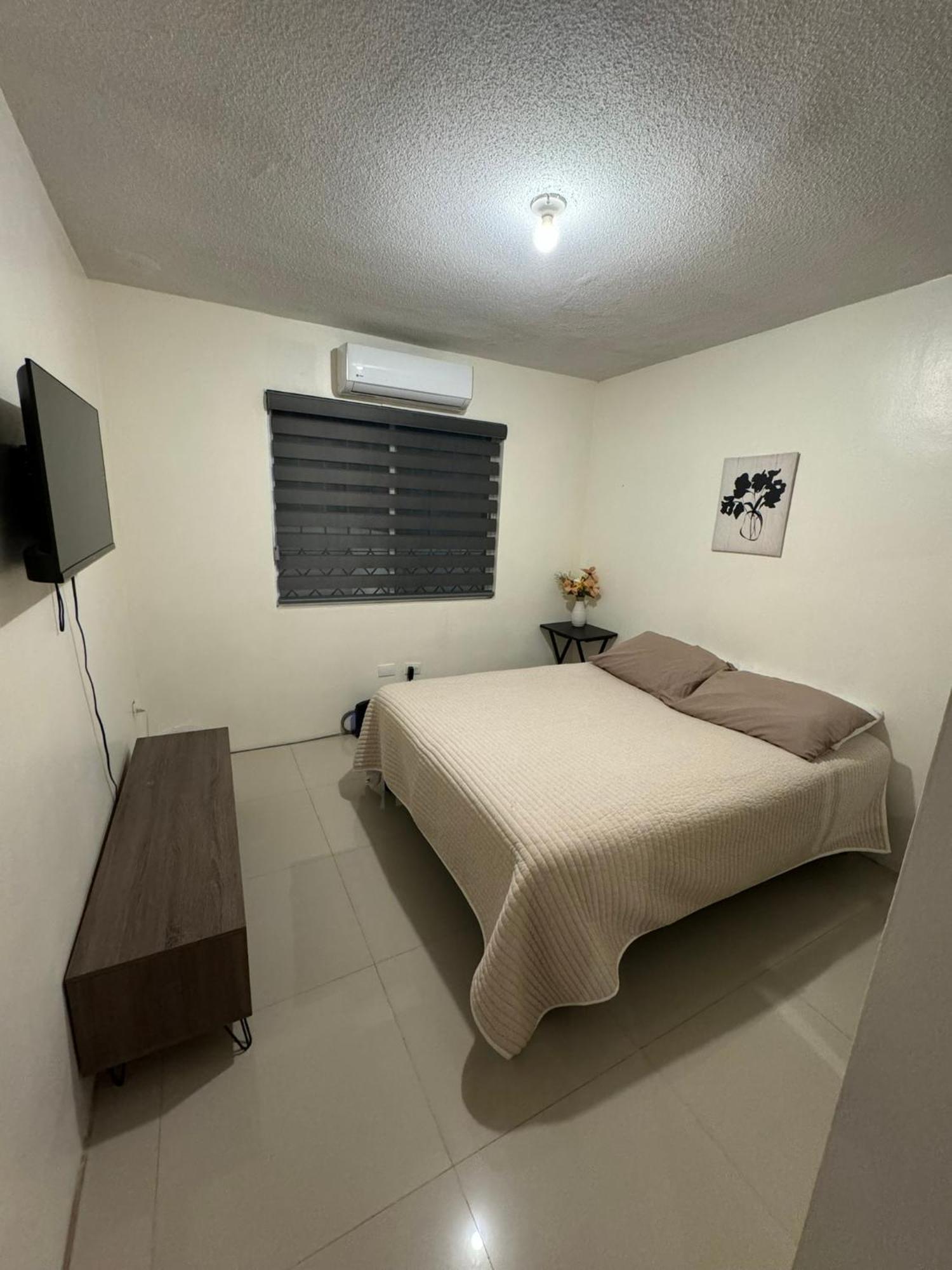 Villa Casa Castano Cd Jrz à Ciudad Juárez Extérieur photo