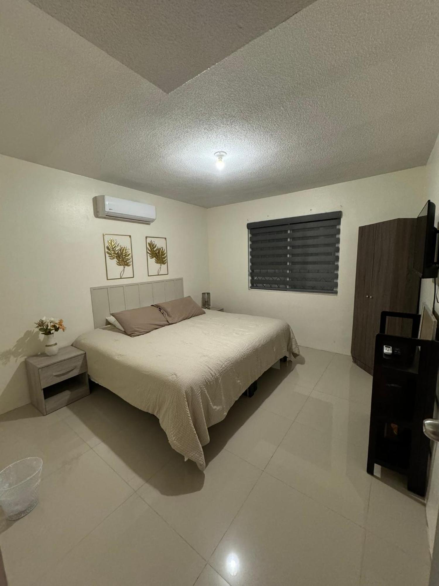 Villa Casa Castano Cd Jrz à Ciudad Juárez Extérieur photo